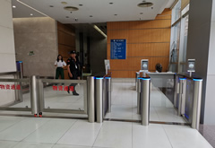 人臉識(shí)別速通門閘機(jī)公司哪家好?