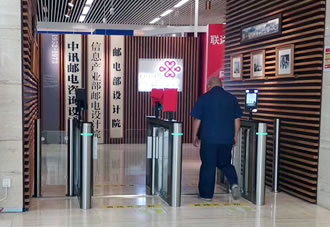 速通門和擺閘的區(qū)別是什么？