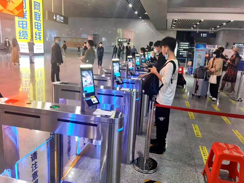 擺閘生產(chǎn)廠家