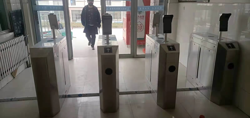 人臉識(shí)別翼閘線怎么接線?