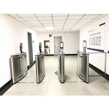 誰有人臉識別翼閘圖片效果圖和案例圖？